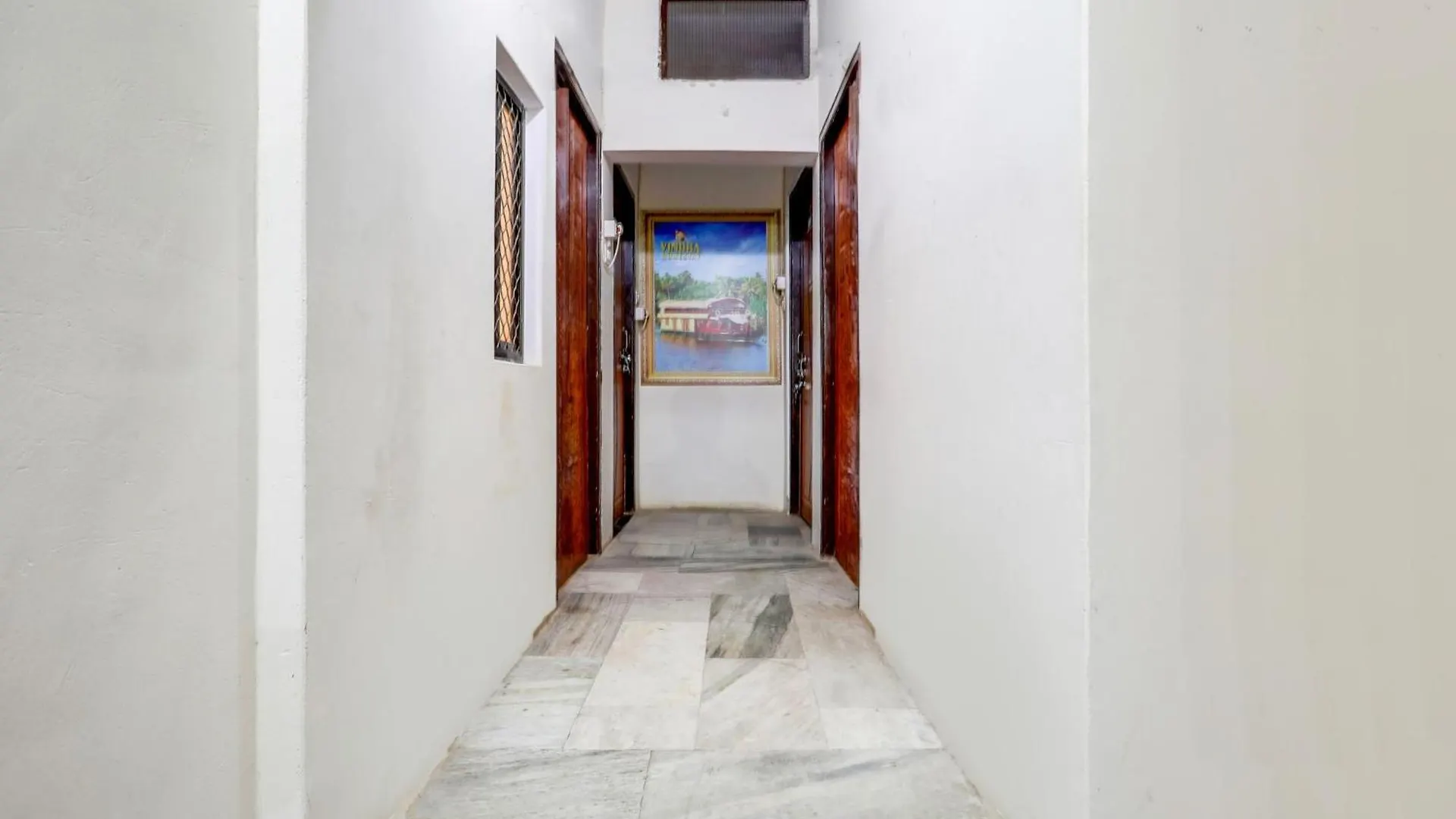 Otel Oyo Vindra Stay Varanasi