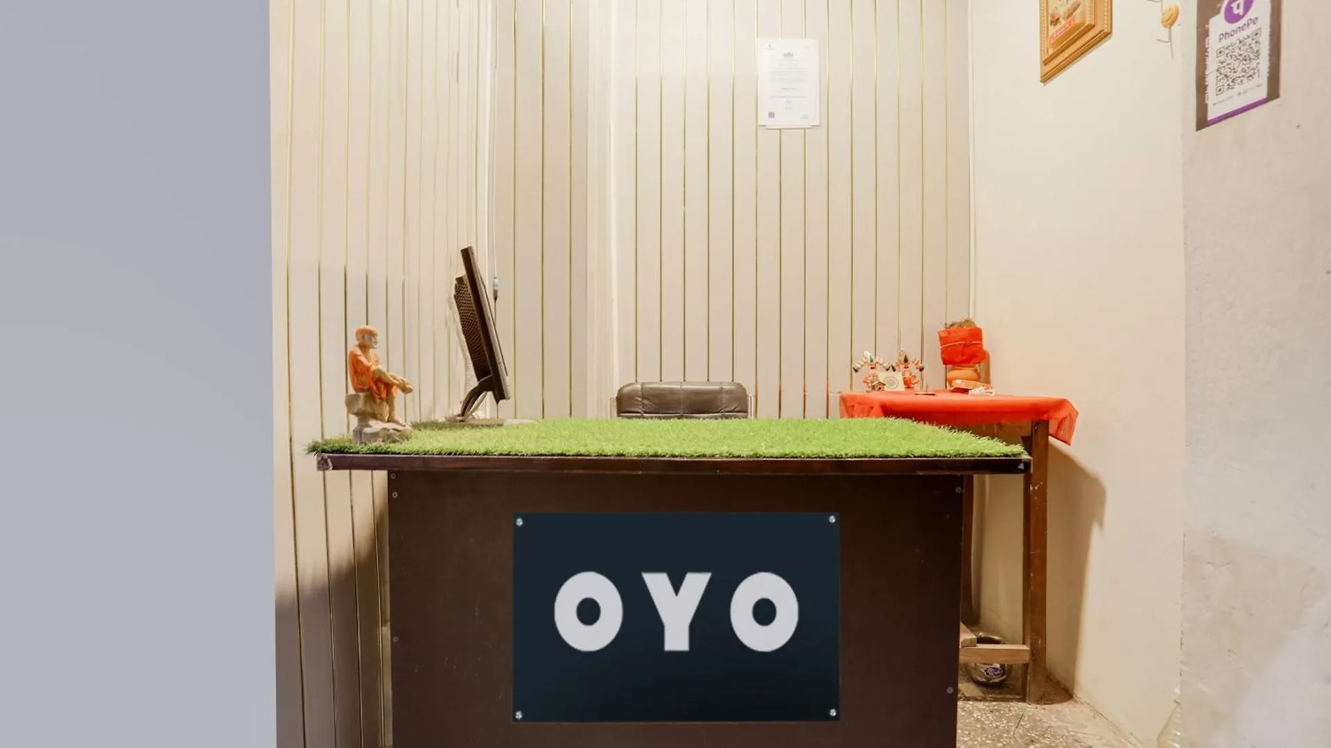 Oyo Vindra Stay Varanasi