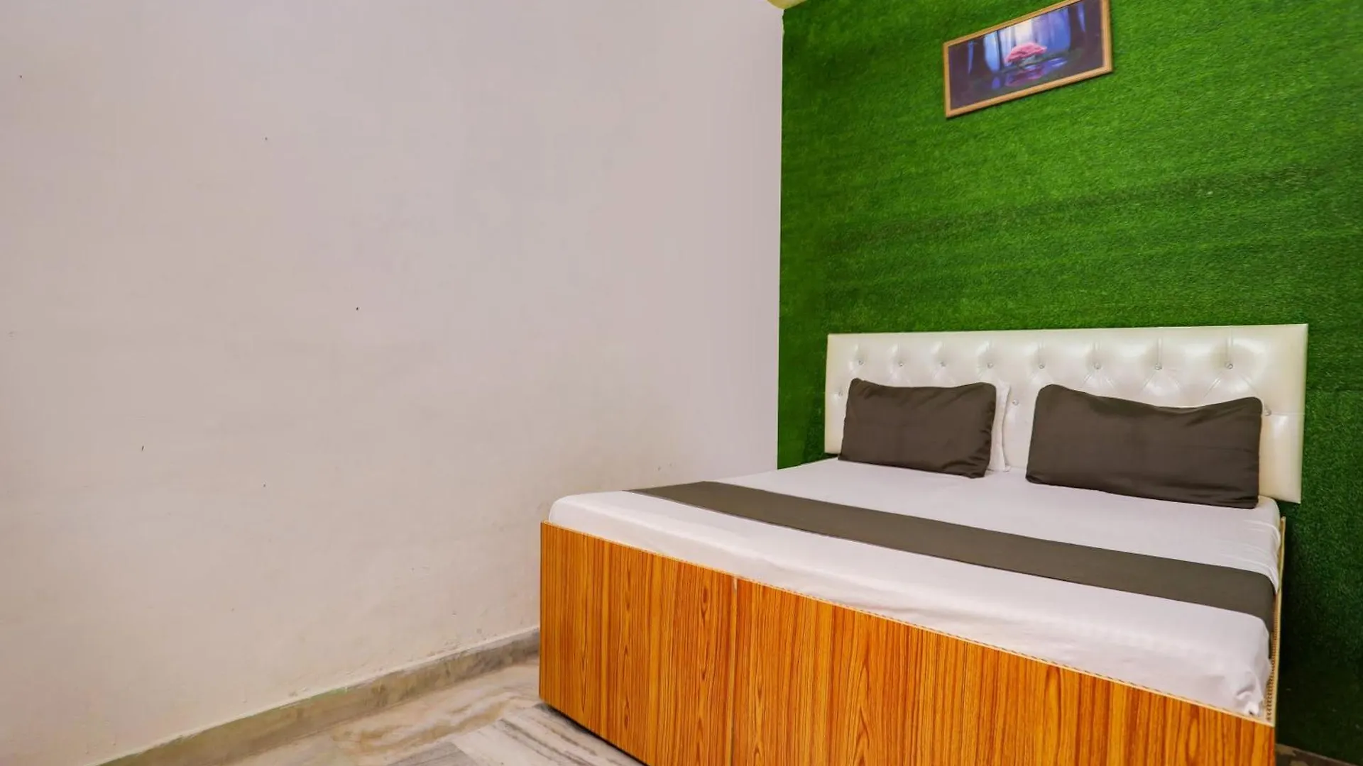 Otel Oyo Vindra Stay Varanasi